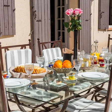 Apartmanhotel Spa & Jacuzzi- Le Domaine De La Tour Aix-en-Provence