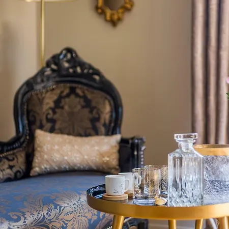 Spa & Jacuzzi- Le Domaine De La Tour 5*